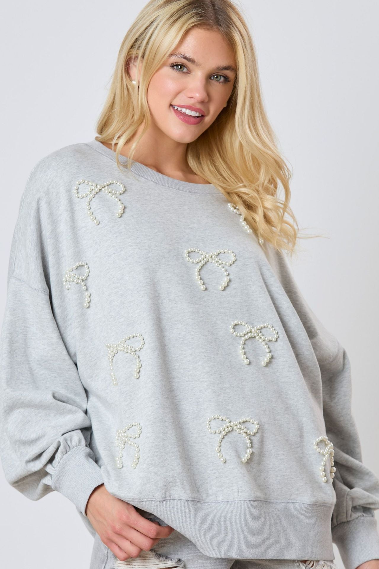 Women's Pearl Bow Decoration Long Sleeve Casual Sweatshirt