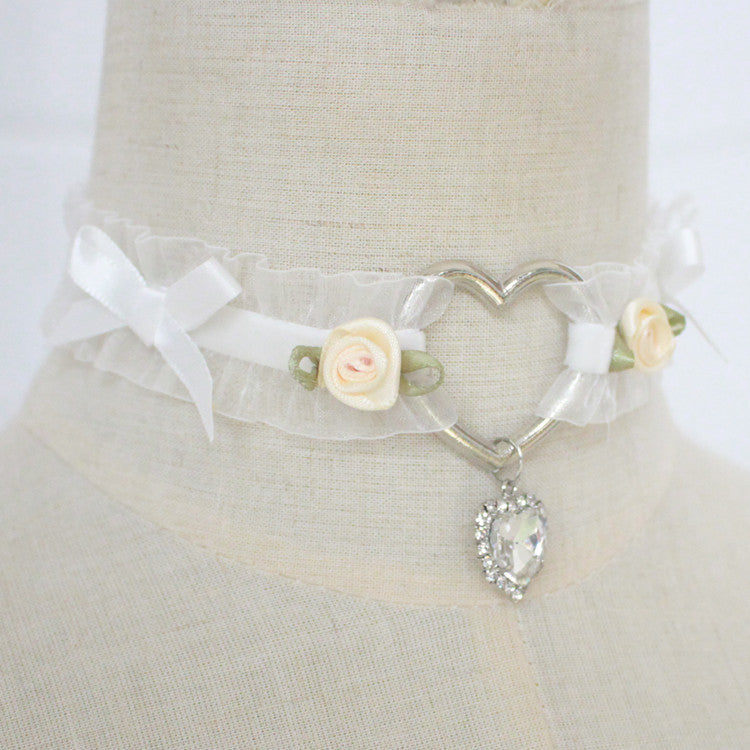 Heart & Bow collar