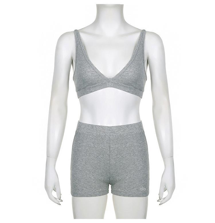 Knitted Zipper Sweater V-neck Triangle Cup Bra Shorts Three-piece Suit