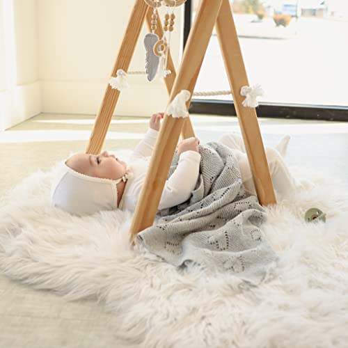 Swaddling Luxury Cotton Knit Heart Baby Blanket