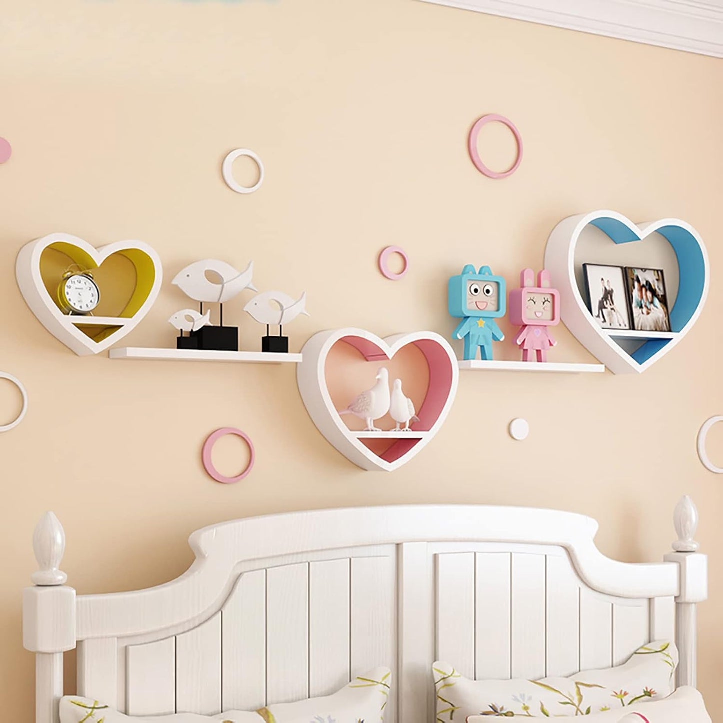 Set of 3 Heart-Shaped Floating Shelves – Kawaii Wood Wall Decor for Bedroom, Bathroom & Living Room