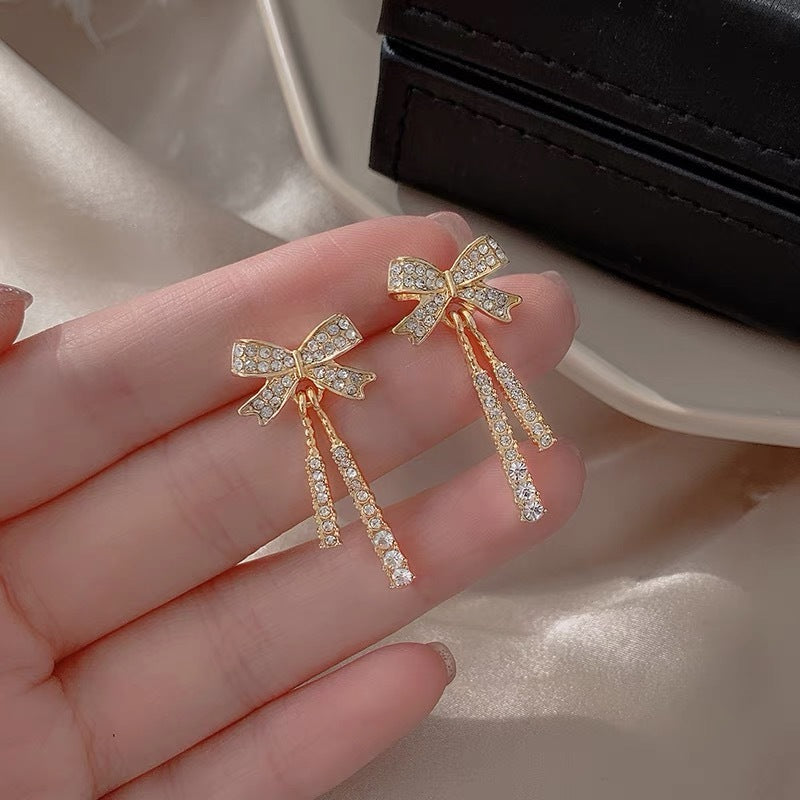 New Super Fairy Bow Stud Earrings For Women Niche Design Stud Earrings