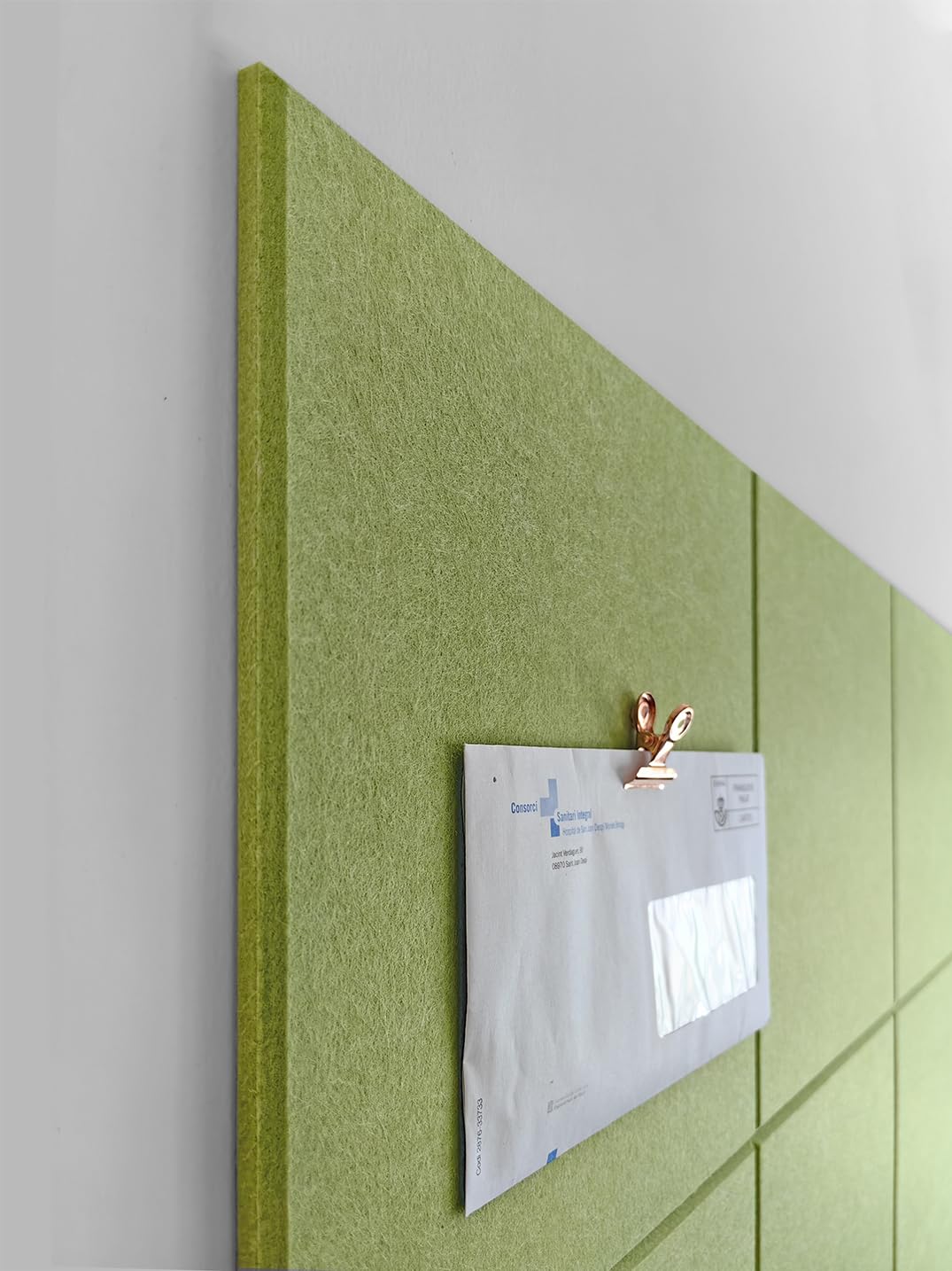 Large Cork Board Alternative - Felt Wall Tiles with Safe Removable Adhesive Tabs, Cork Wall Tiles Cork Board 47"x35" 12 Pack