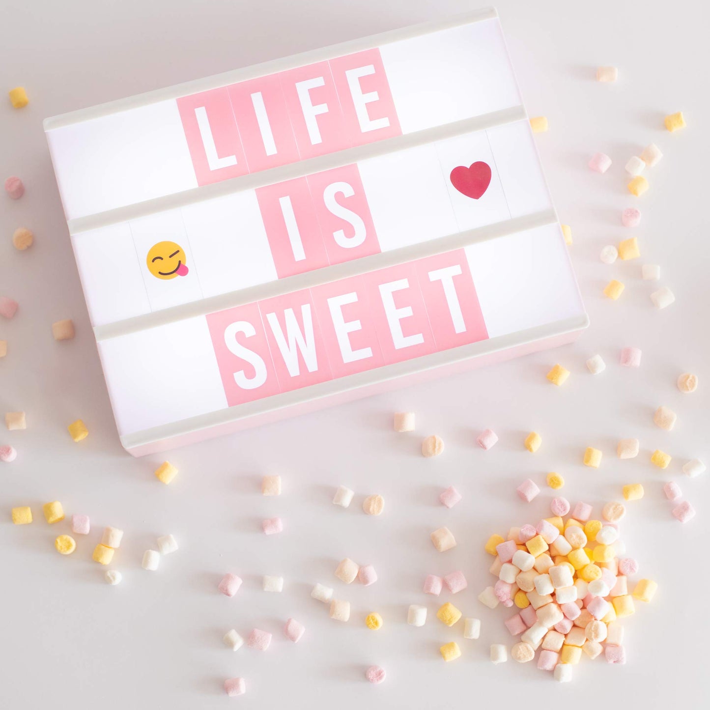 Light Box – 400 Letters & Emojis, LED Sign for Home & Office Decor, Gifts for Women & Girls