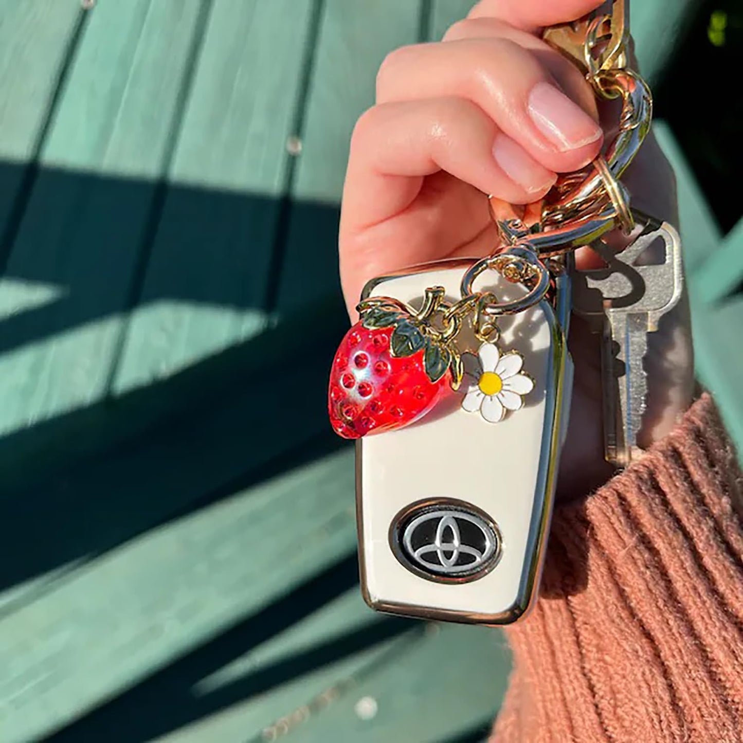 Cute Strawberry Keychain, Kawaii Heart Flower Daisy Keychain