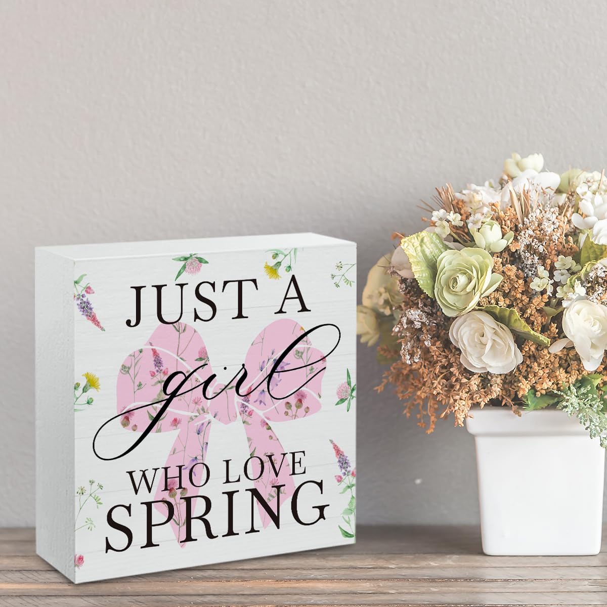 Spring Farmhouse Pink Bow Decor – Cute Tabletop Sign for Home, Office & Bedroom