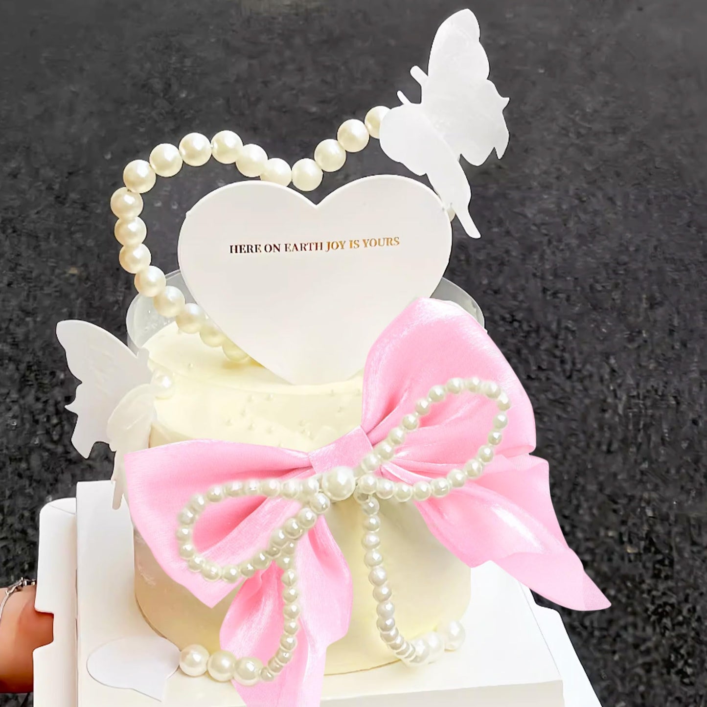 Coquette Pearl Bow Cake Decor