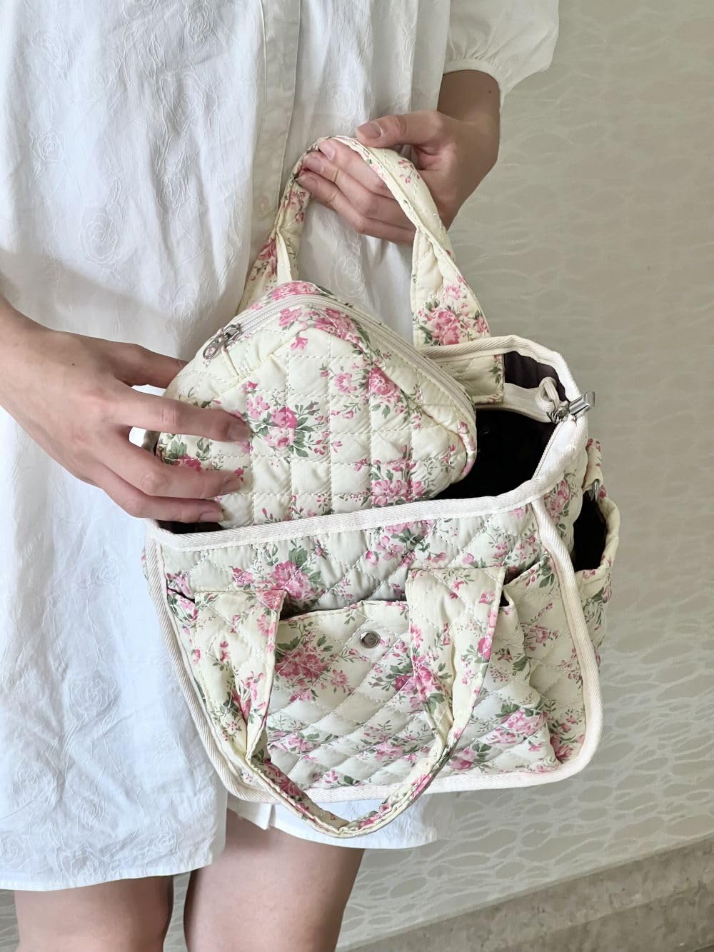 Small Floral Quilted Tote Bag - Cute Crossbody Shoulder Purse with Pockets