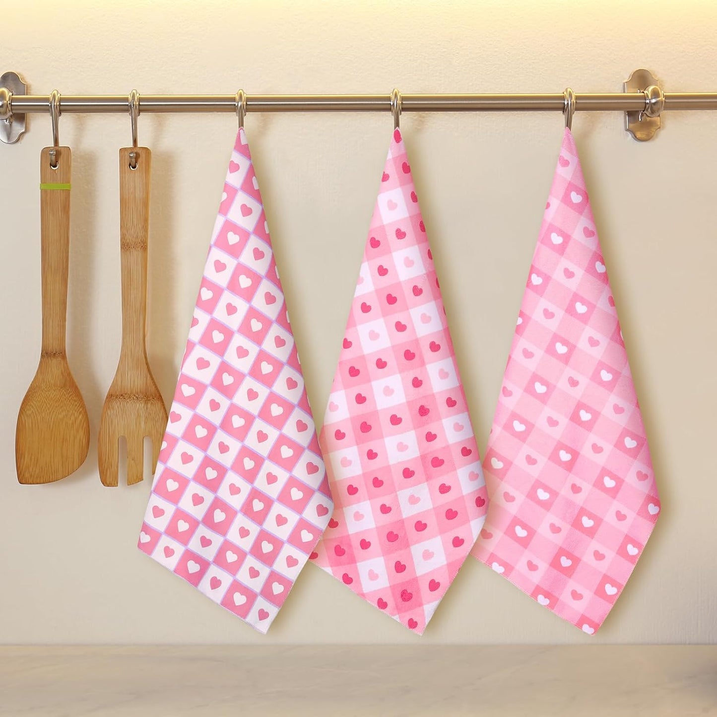 Valentine's 3 Pcs Kitchen Dish Tea Towels Pink Heart Hand Towels 18 x 28 Inches