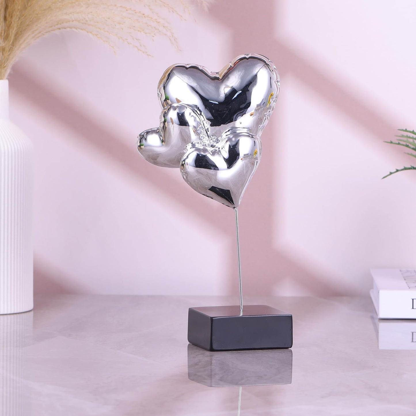 Heart Decor Love Statue Modern Figurines