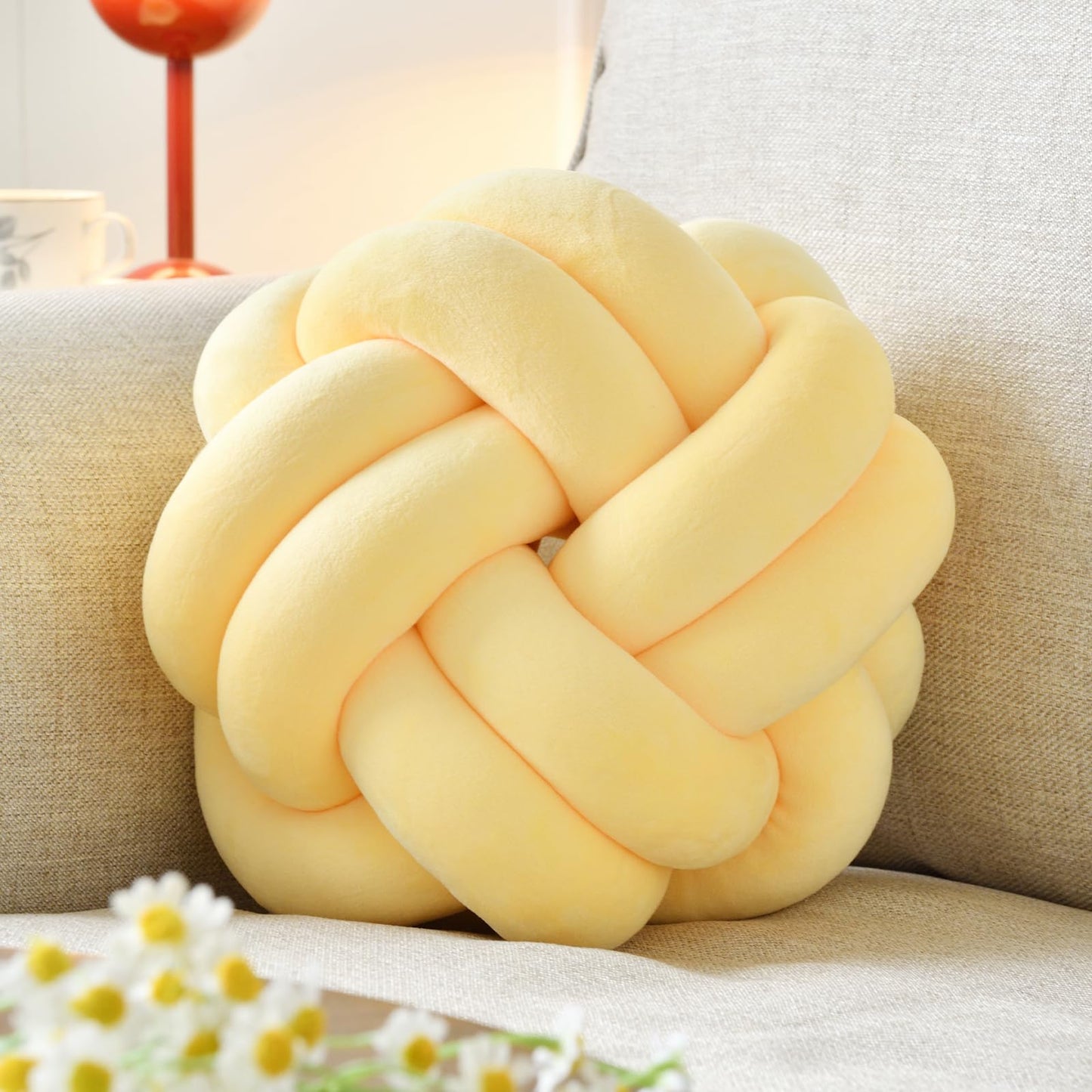 Seashell Decorative Pillow – Soft Clam-Shaped Cushion for Sofa, Bed, or Living Room