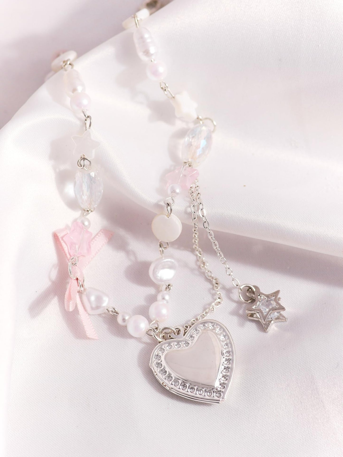 Y2K Kawaii Coquette Pink Bow Cutecore Aesthetic Beaded Choker Necklace