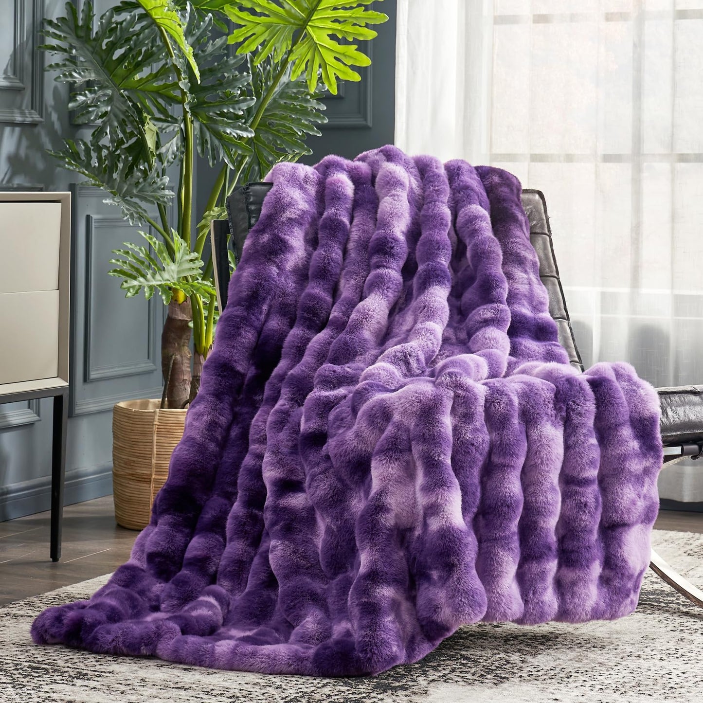 Faux Fur Throw Blanket -Fuzzy Soft Plush Thick Bubble Blanket