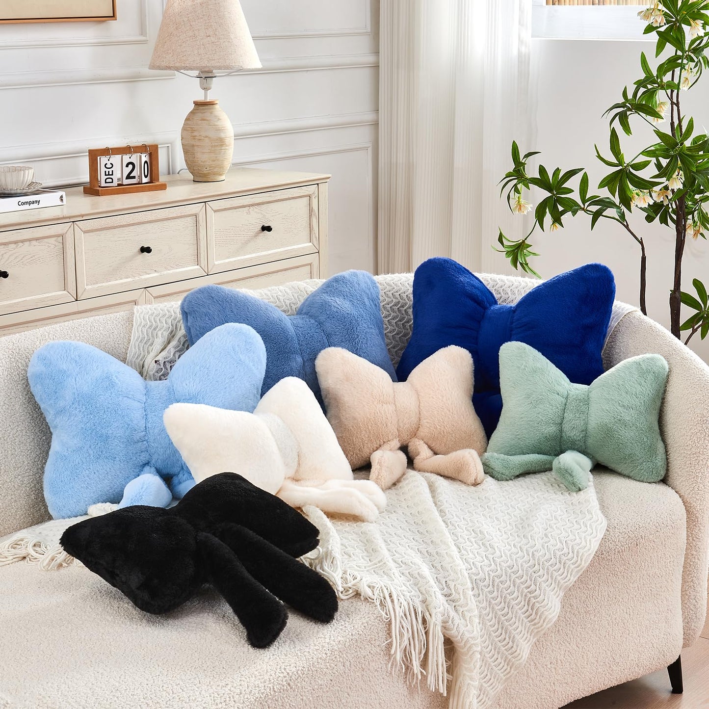 Bow Pillow, Soft Bow Decorative Pillows with Faux Rabbit Fur