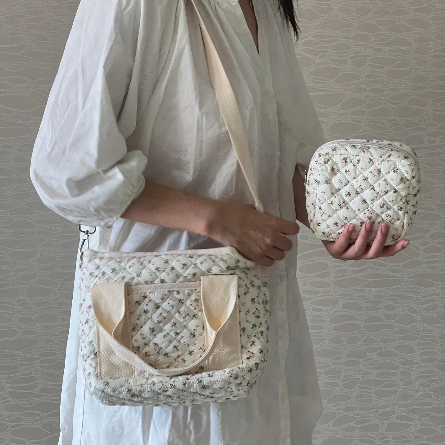 Small Floral Quilted Tote Bag - Cute Crossbody Shoulder Purse with Pockets