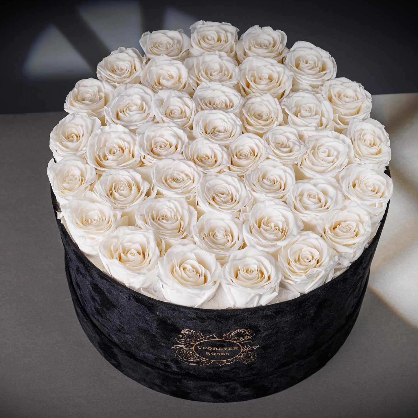 Pieces Preserved Roses in Suede Box, 40 PCS