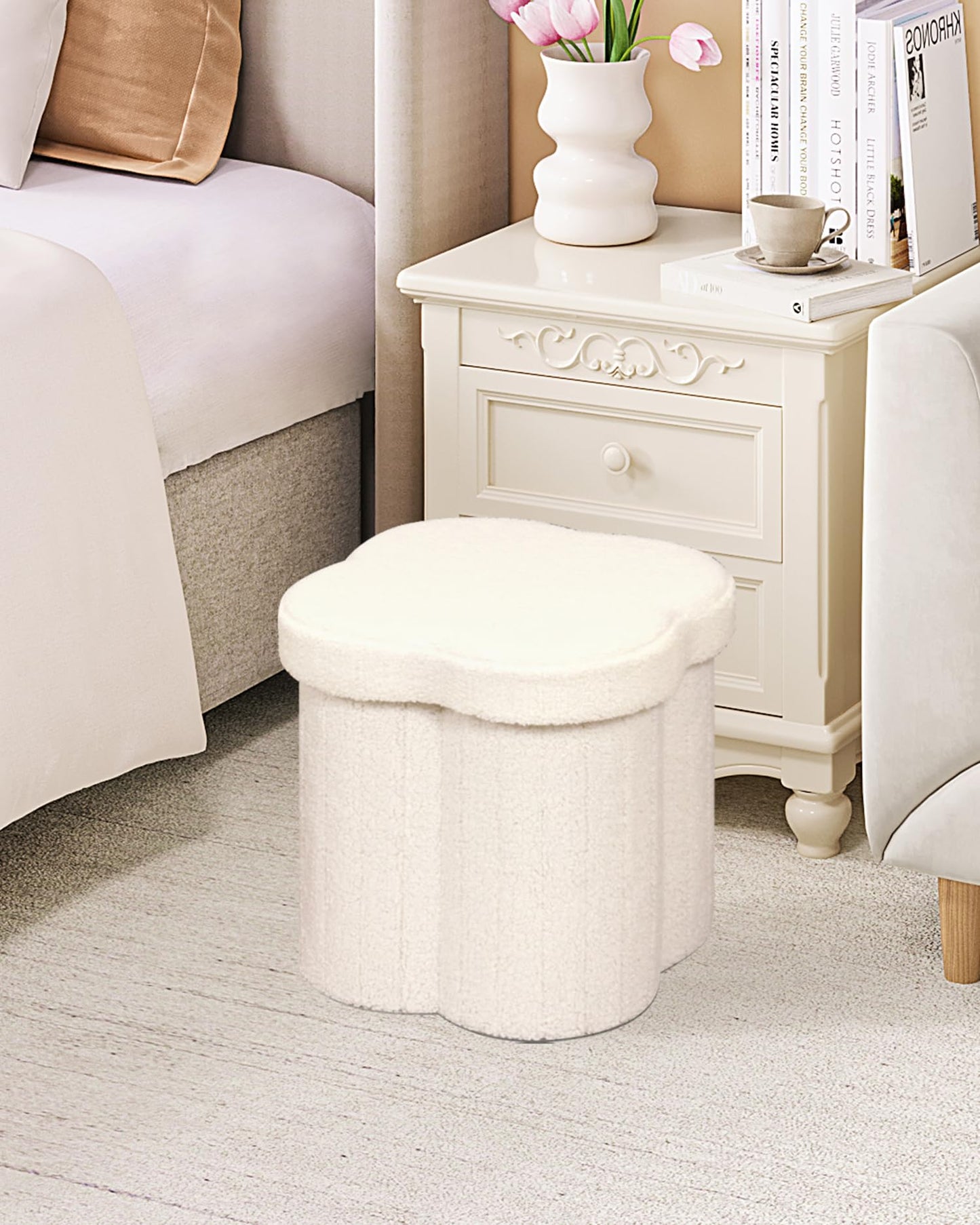 Flower-Shaped Storage Ottoman – Boucle Footstool & Seat for Living Room & Dorm