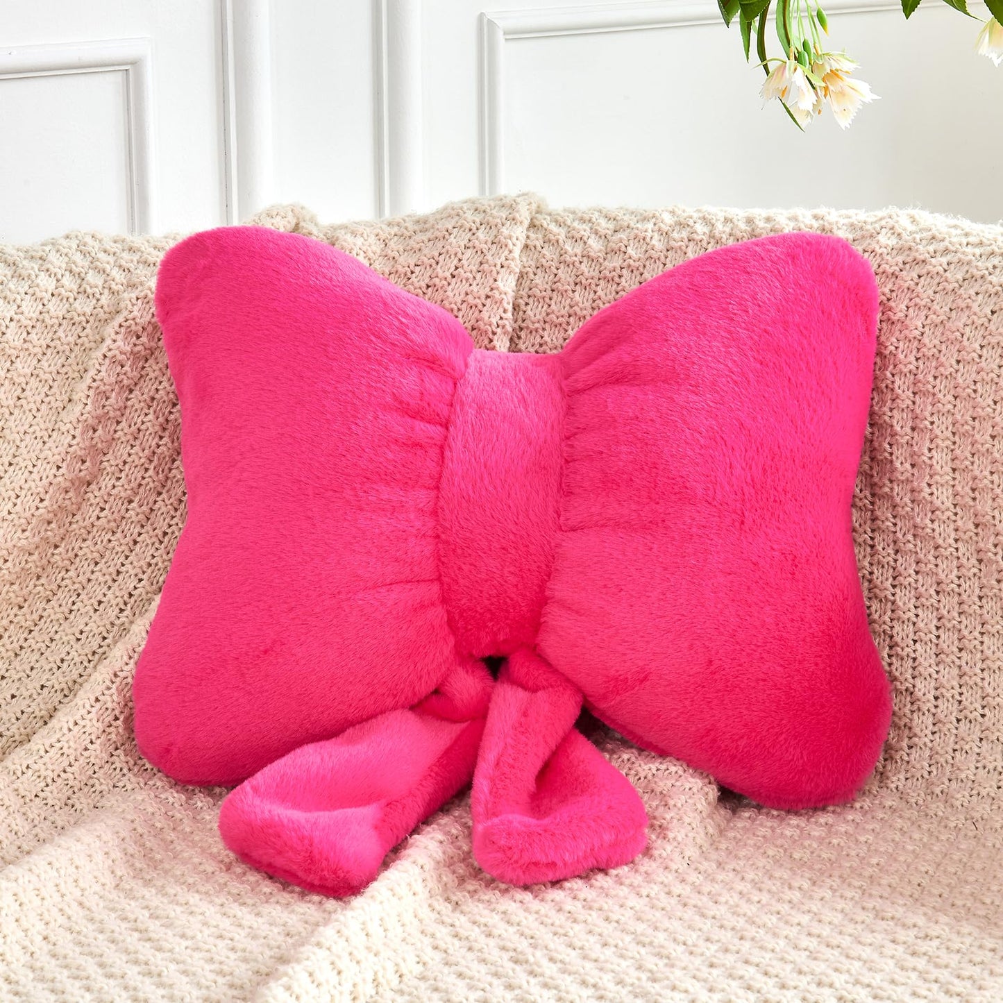 Bow Pillow, Soft Bow Decorative Pillows with Faux Rabbit Fur