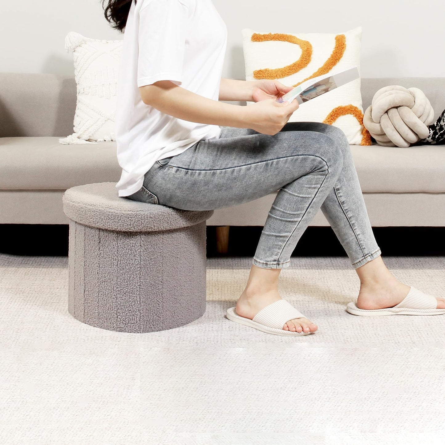 Flower-Shaped Storage Ottoman – Boucle Footstool & Seat for Living Room & Dorm