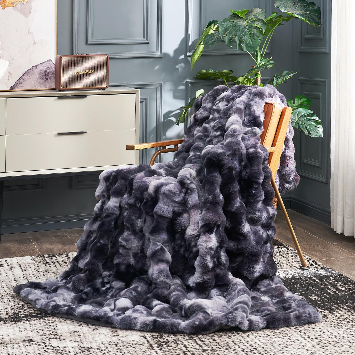 Faux Fur Throw Blanket -Fuzzy Soft Plush Thick Bubble Blanket