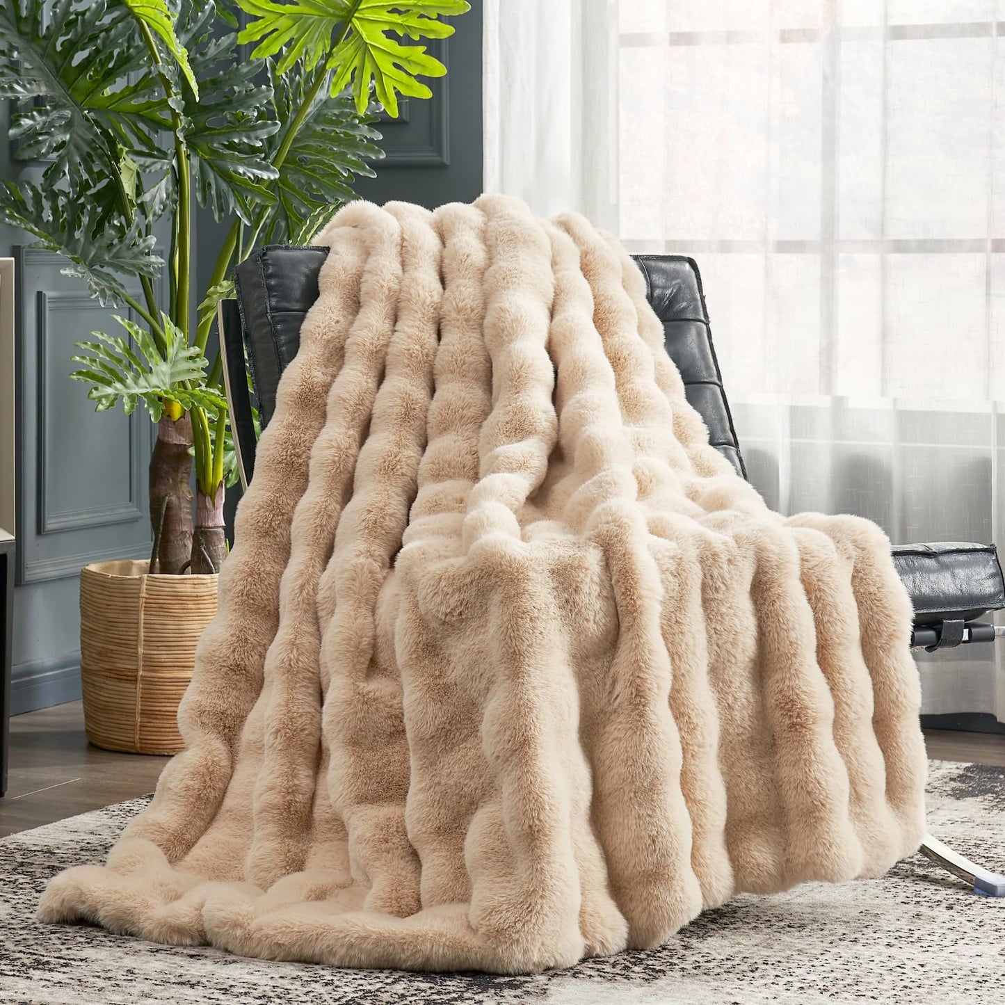 Faux Fur Throw Blanket -Fuzzy Soft Plush Thick Bubble Blanket