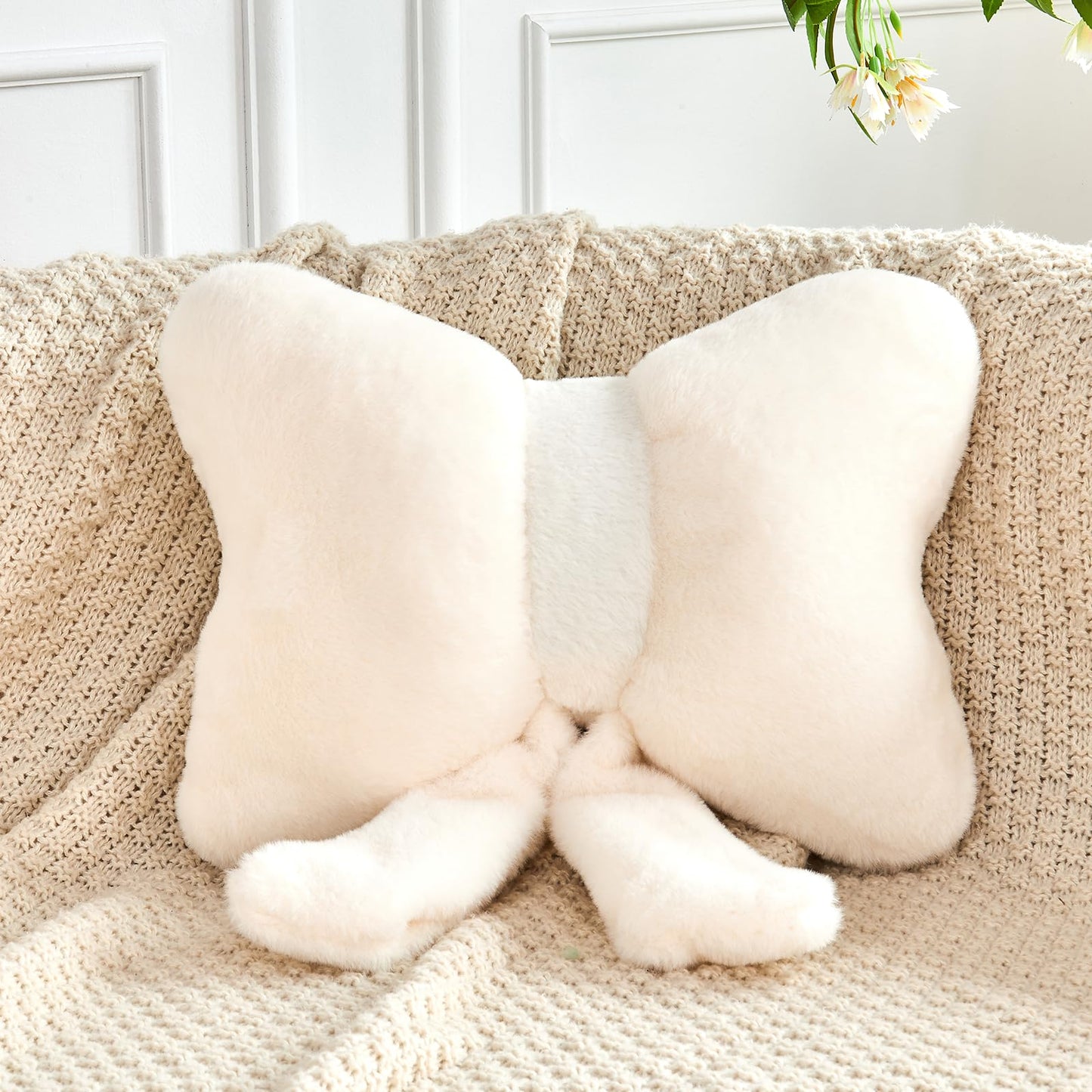 Bow Pillow, Soft Bow Decorative Pillows with Faux Rabbit Fur