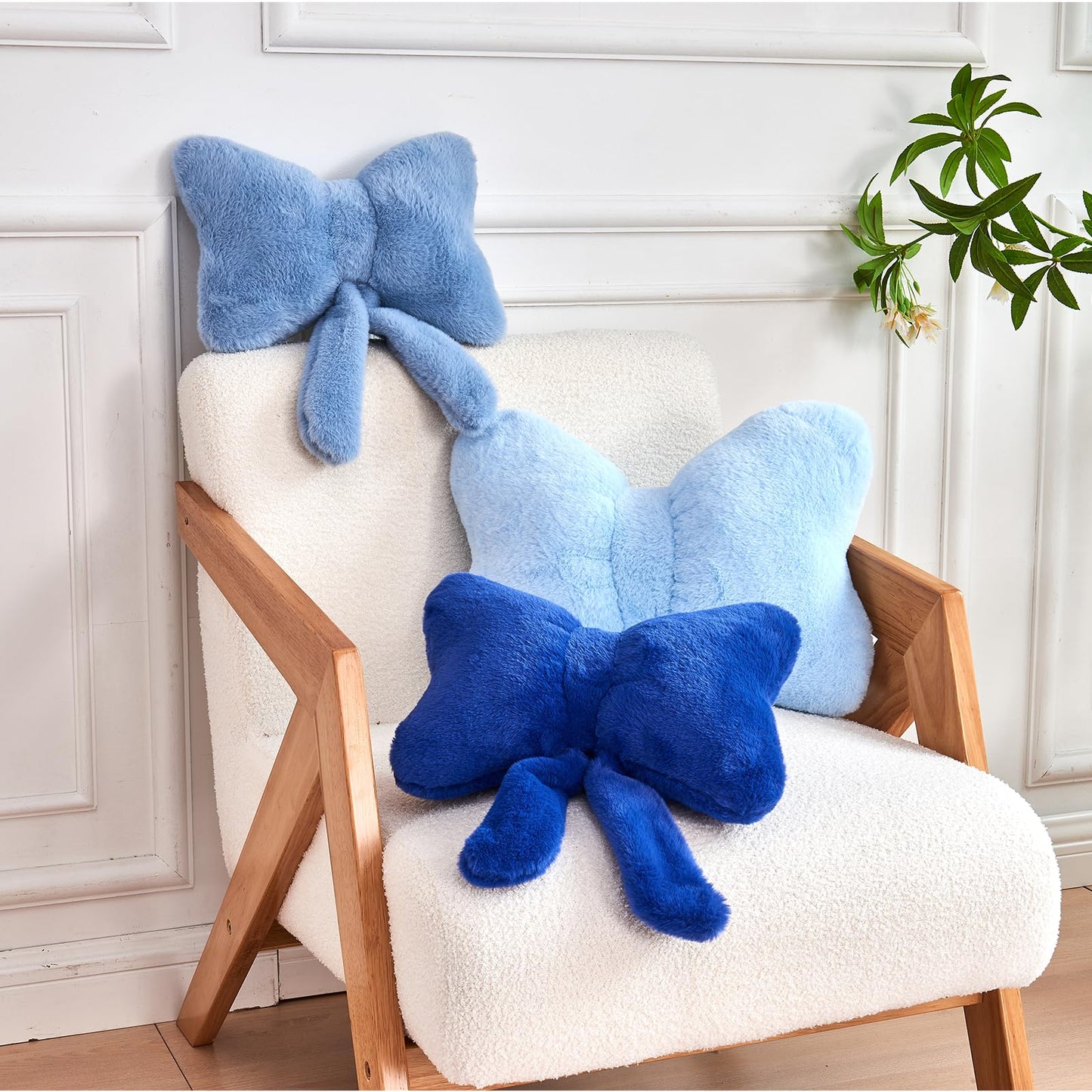 Bow Pillow, Soft Bow Decorative Pillows with Faux Rabbit Fur