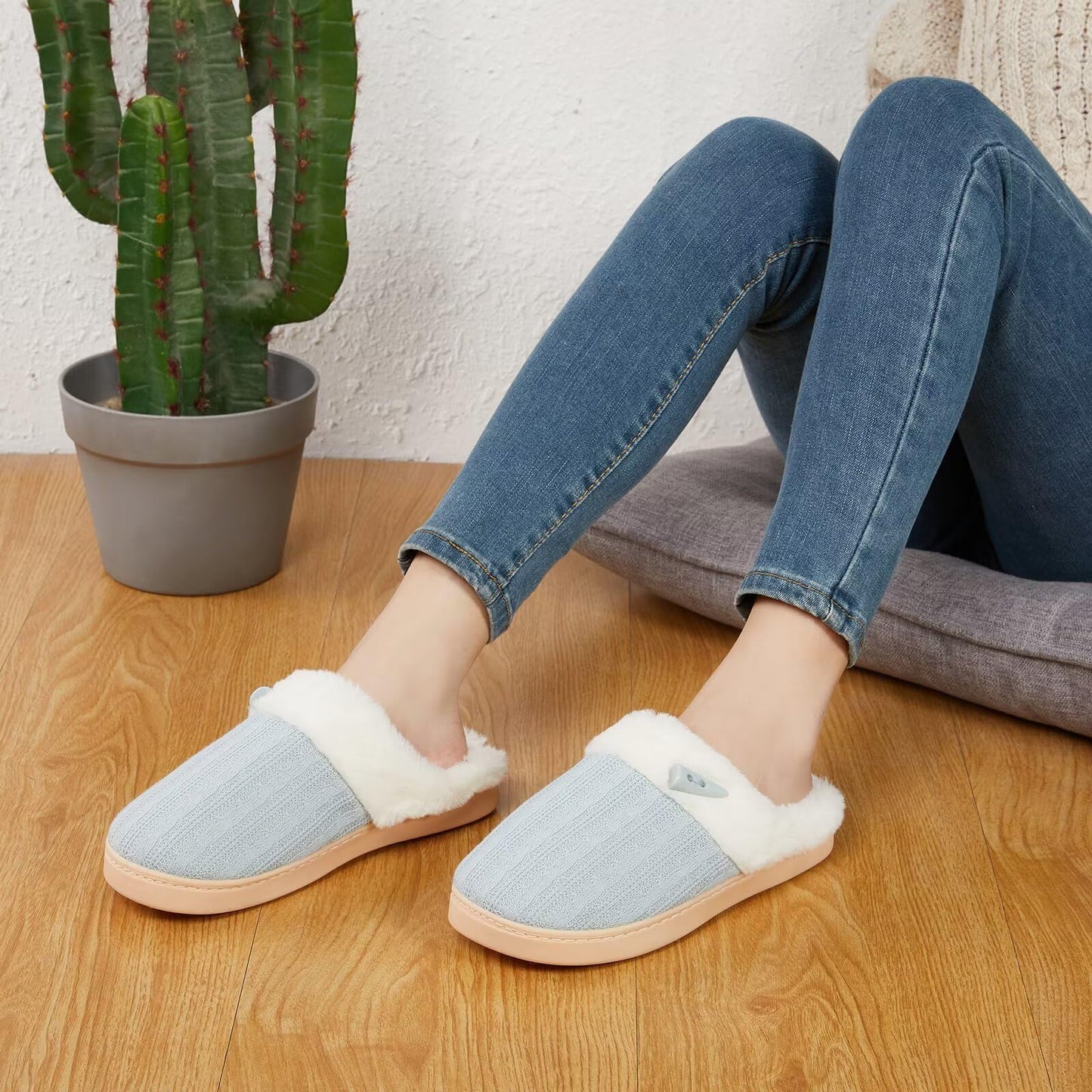 Women's Slip on Fuzzy House Slippers Memory Foam Slippers