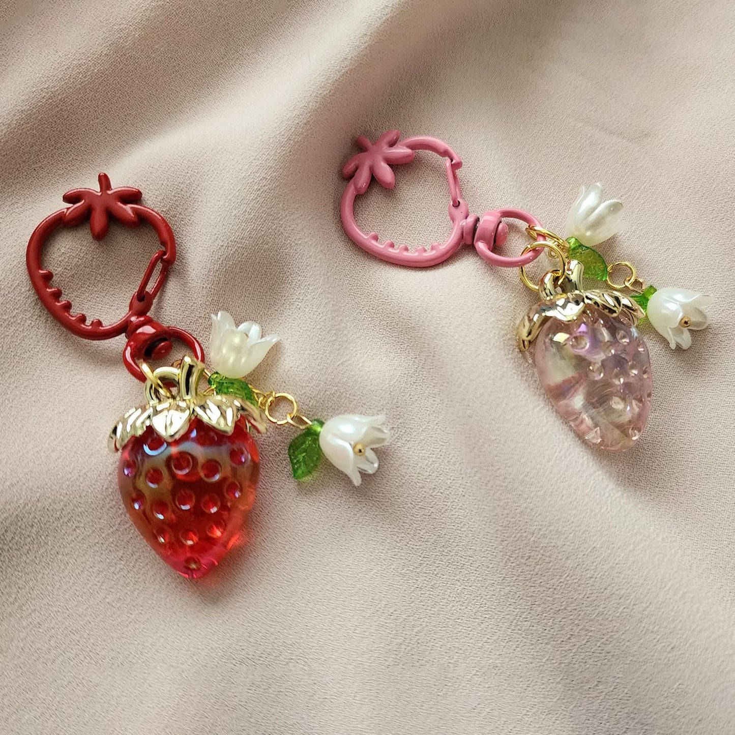 Cute Strawberry Keychain, Kawaii Heart Flower Daisy Keychain