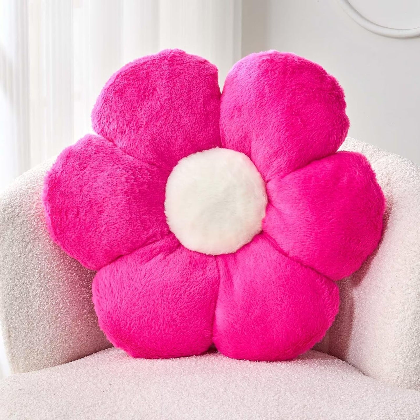 Plush Flower-Shaped Throw Pillow – Soft Faux Rabbit Fur Cushion for Bedroom or Living Room Decor