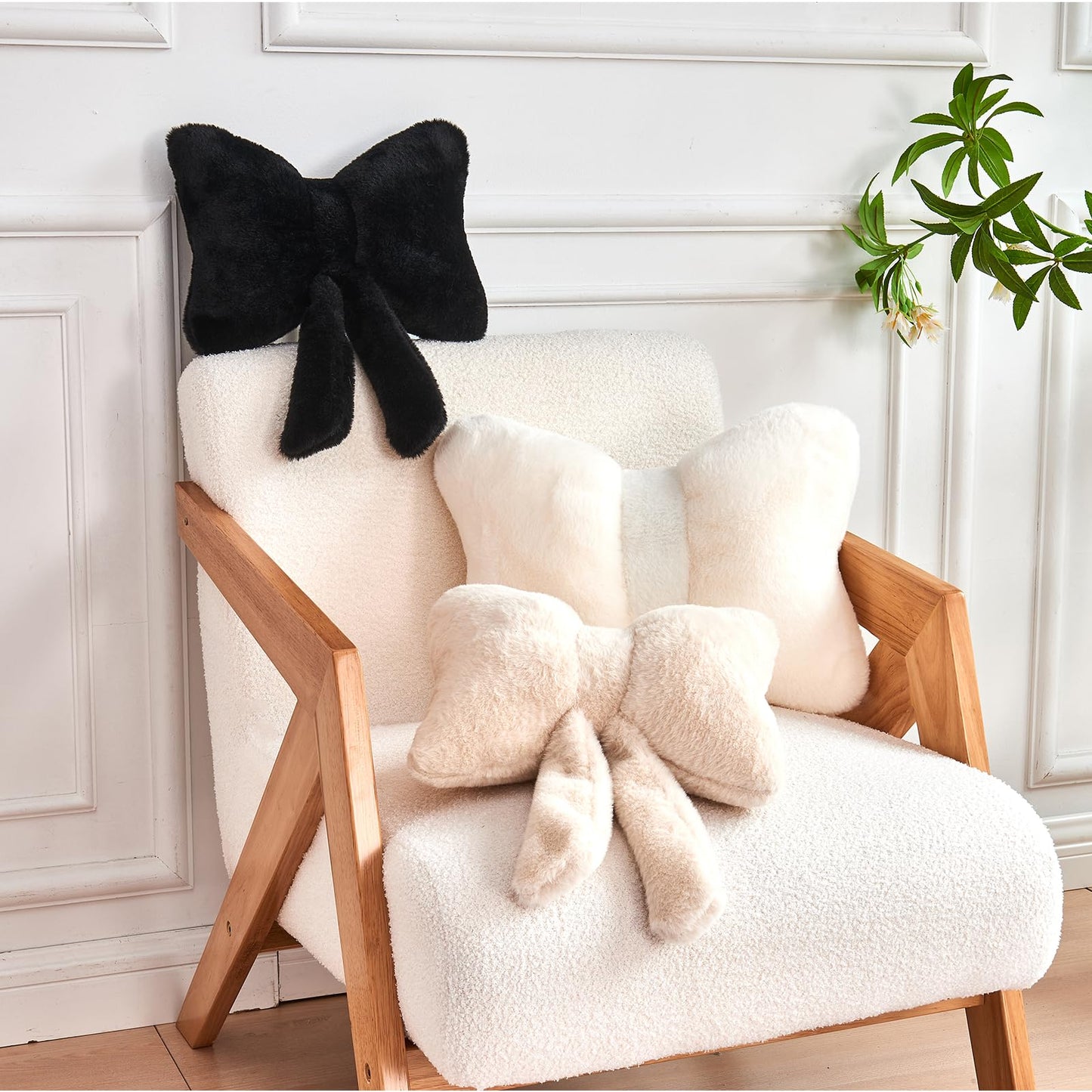 Bow Pillow, Soft Bow Decorative Pillows with Faux Rabbit Fur