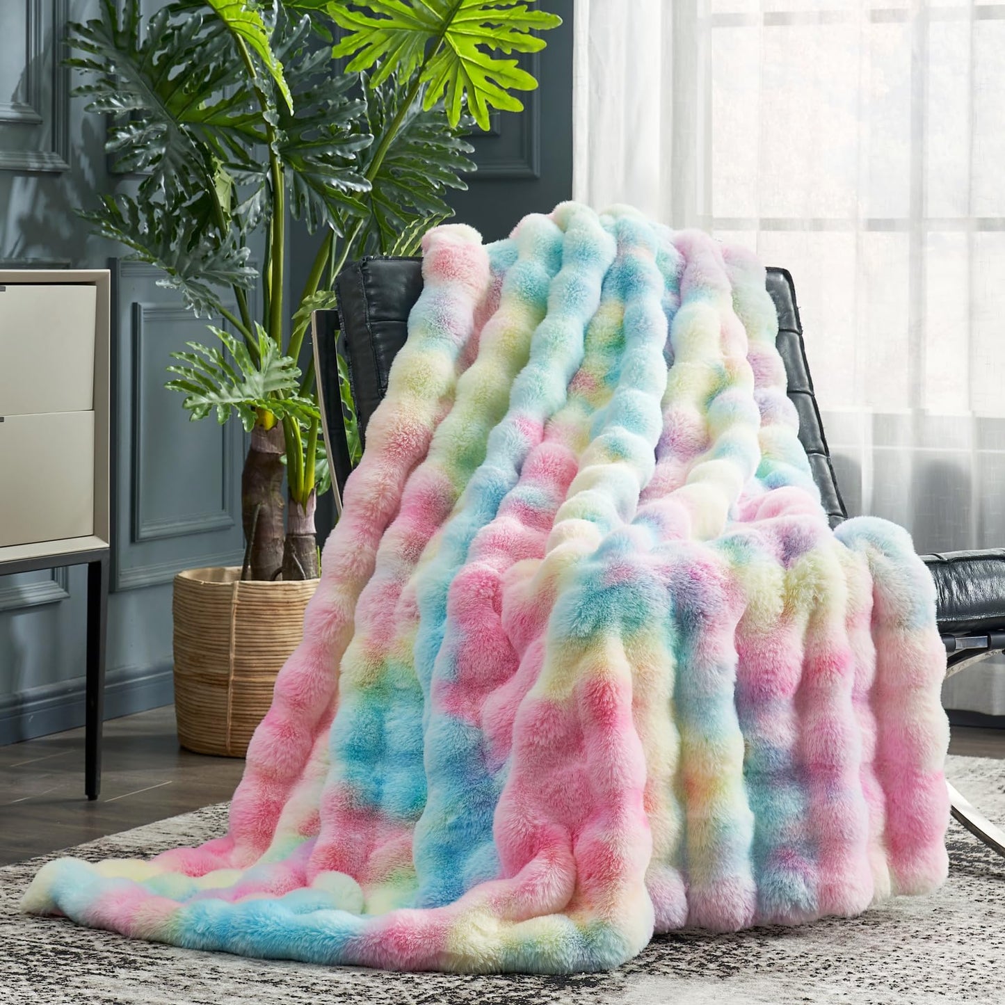 Faux Fur Throw Blanket -Fuzzy Soft Plush Thick Bubble Blanket