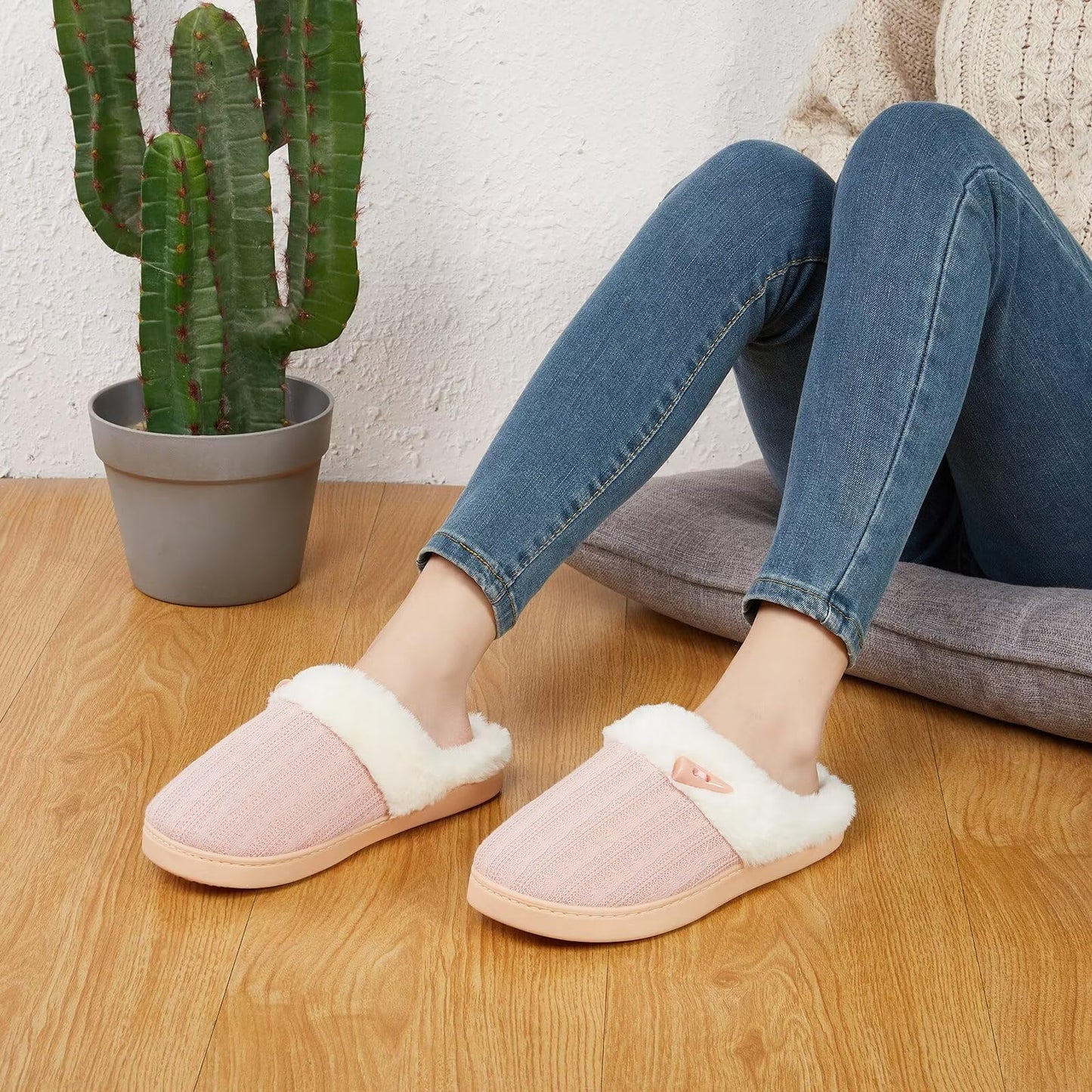 Women's Slip on Fuzzy House Slippers Memory Foam Slippers