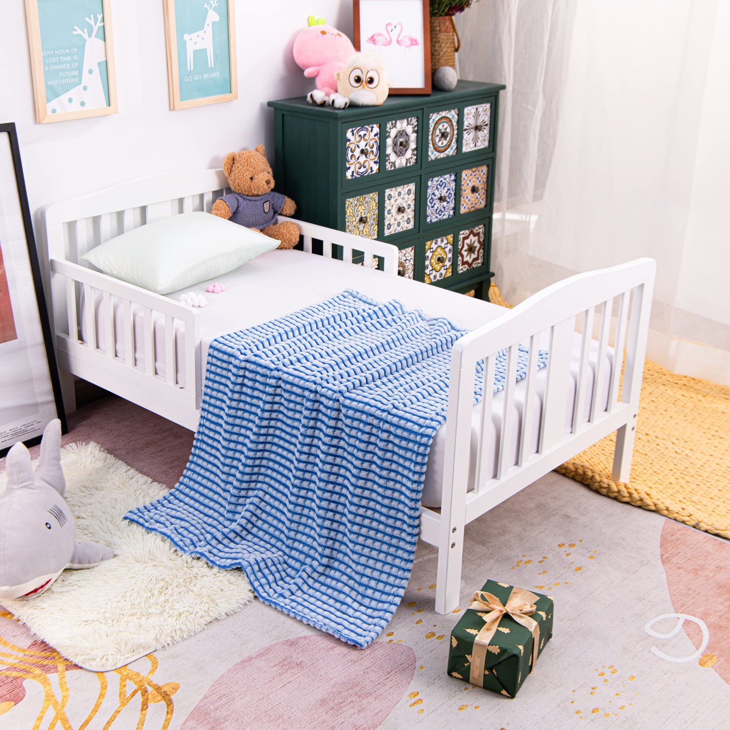 Flannel Fluffy Fuzzy Toddler Blanket, Warm and Lightweight Reversible Stripes Design