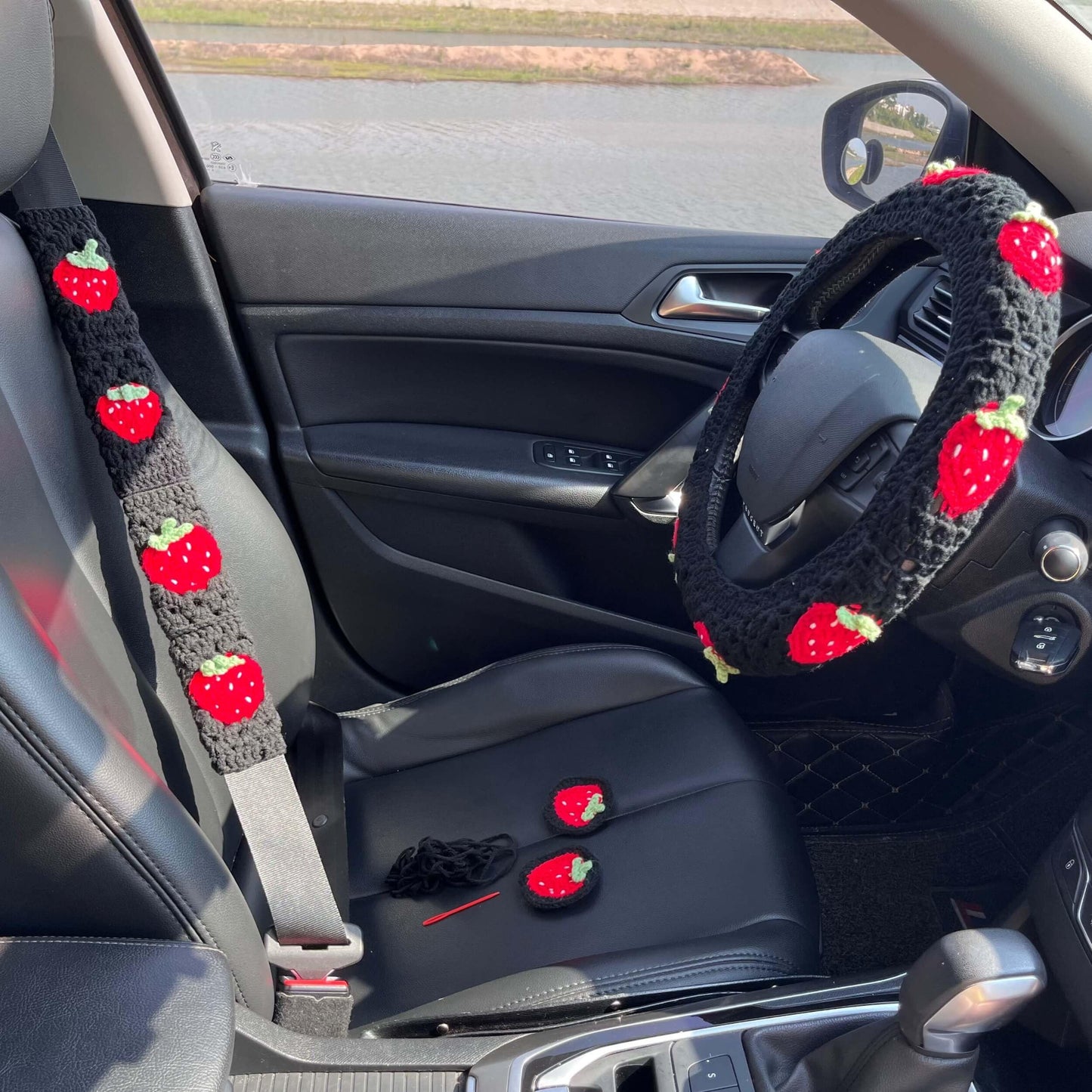 Pink Strawberry Granny Square Pattern - Crochet Steering Wheel Cover Set