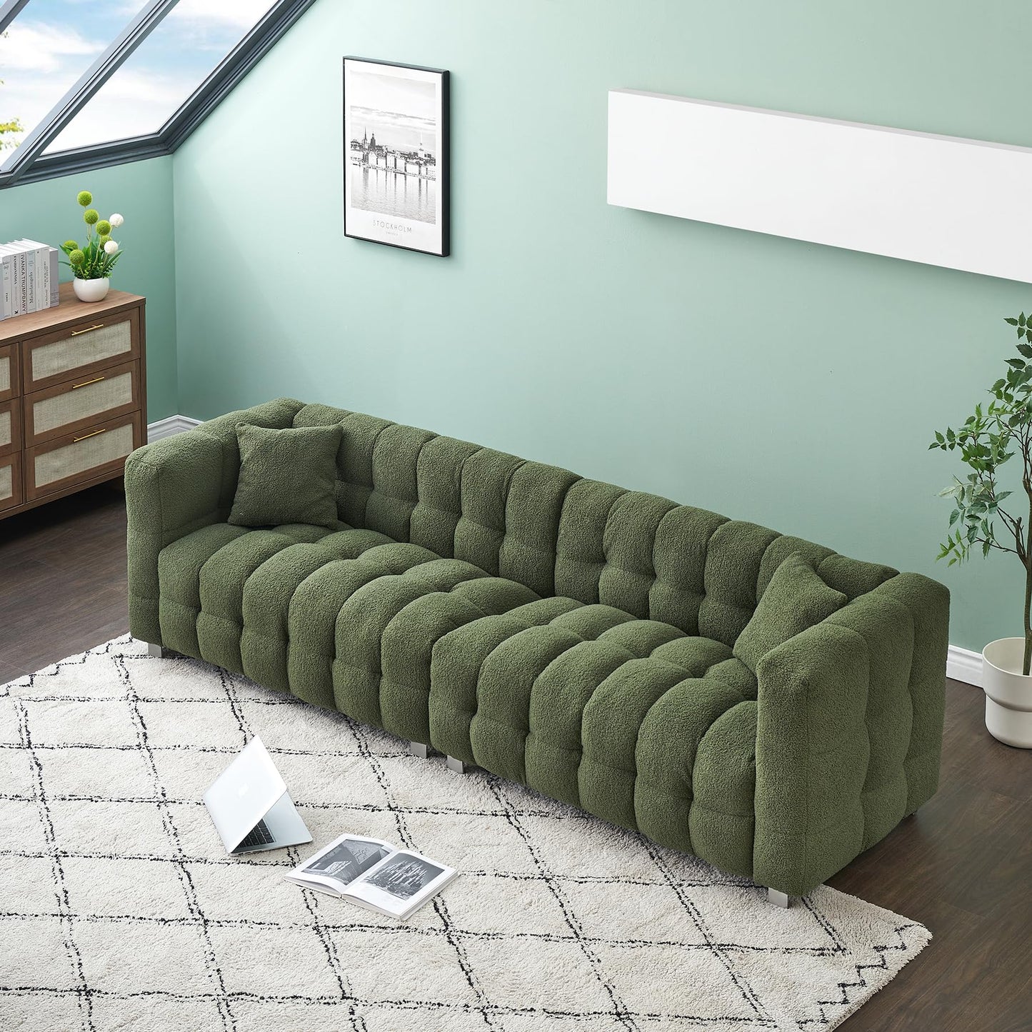 Modern Sofa Couch with Metal Legs Upholstered Tufted 3 Seater Couch with 2 Pillows Decor