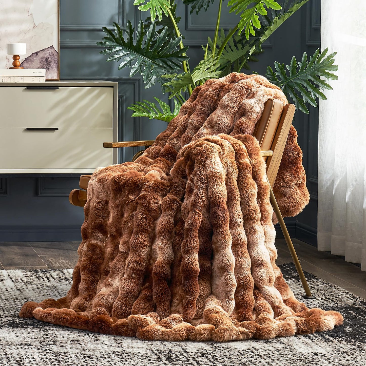 Faux Fur Throw Blanket -Fuzzy Soft Plush Thick Bubble Blanket