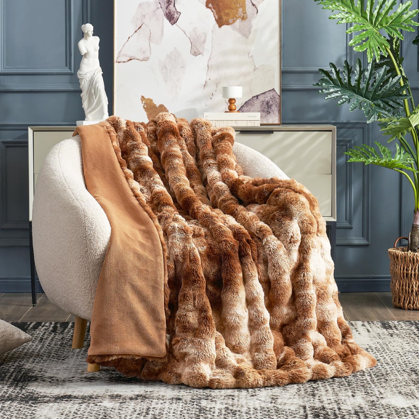 Faux Fur Throw Blanket -Fuzzy Soft Plush Thick Bubble Blanket