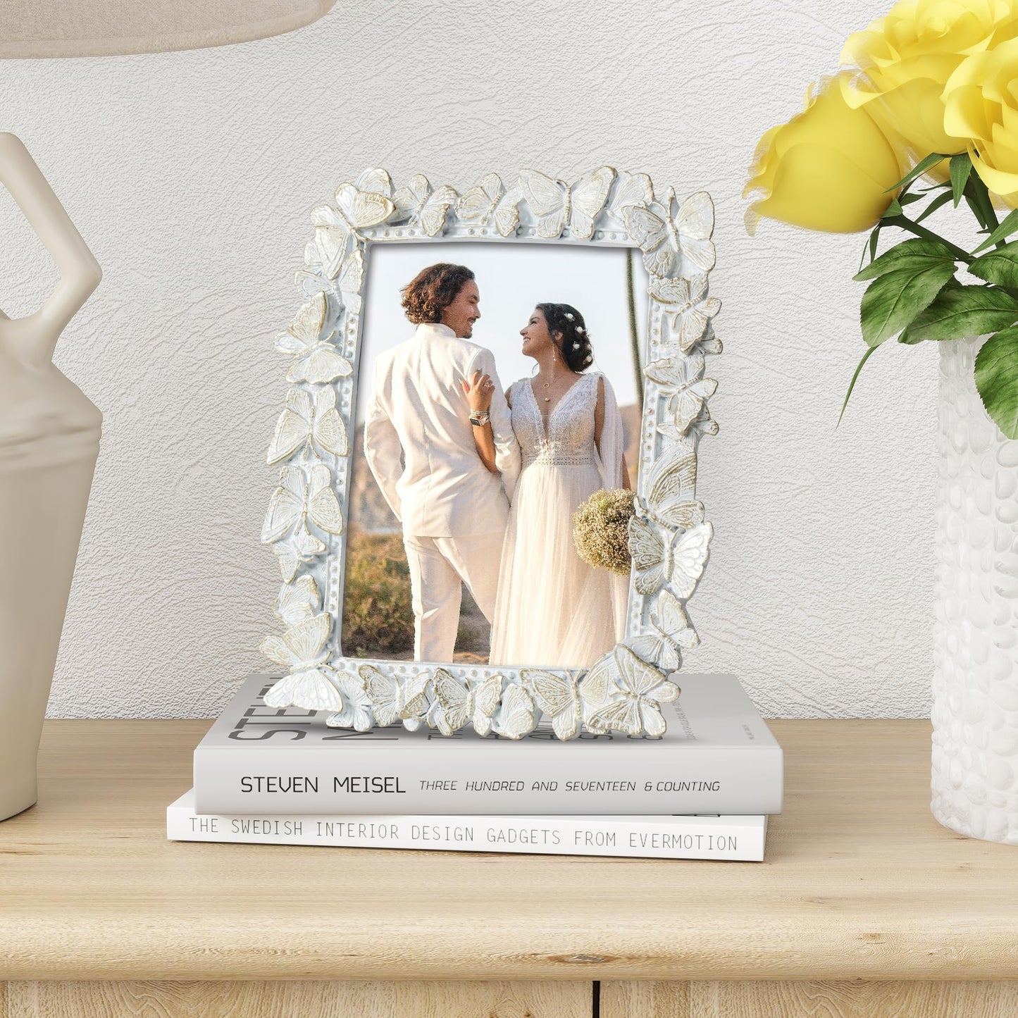 Picture Frame with High Tempered Glass, Butterfly Textured Hand-Crafted Resin Cute Photo Frame with Easel & Hook for Tabletop & Wall Display