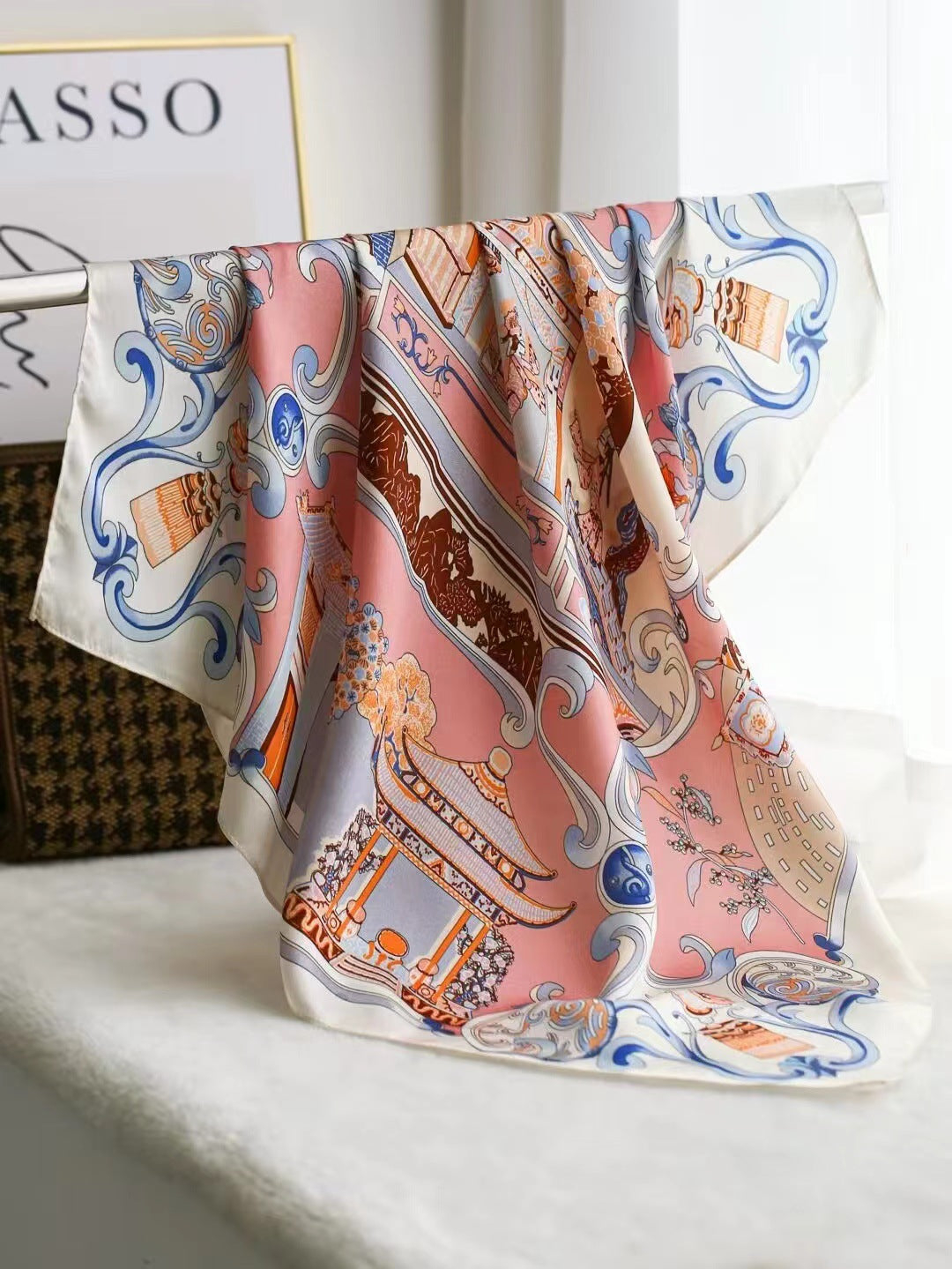 Intellectual Elegant Light Luxury Gift Silk Small Square Towel Silk Scarf