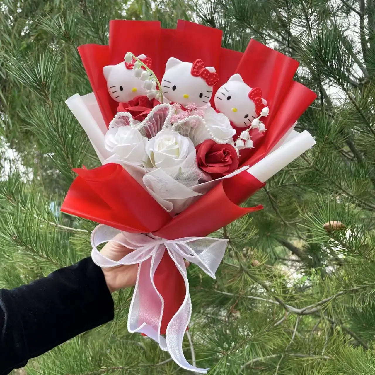 Kawaii Hello Kitty Cat Dolls With Artificial Flowers Creative Sanrio Bouquet Gifts