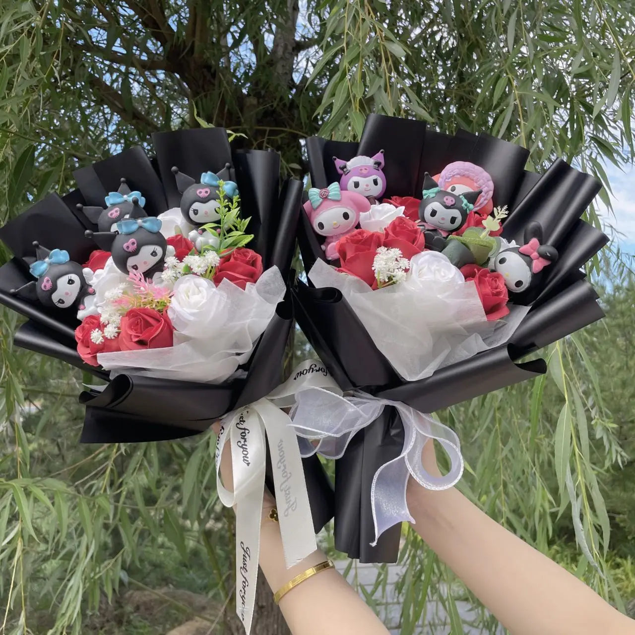 Kawaii Hello Kitty Cat Dolls With Artificial Flowers Creative Sanrio Bouquet Gifts