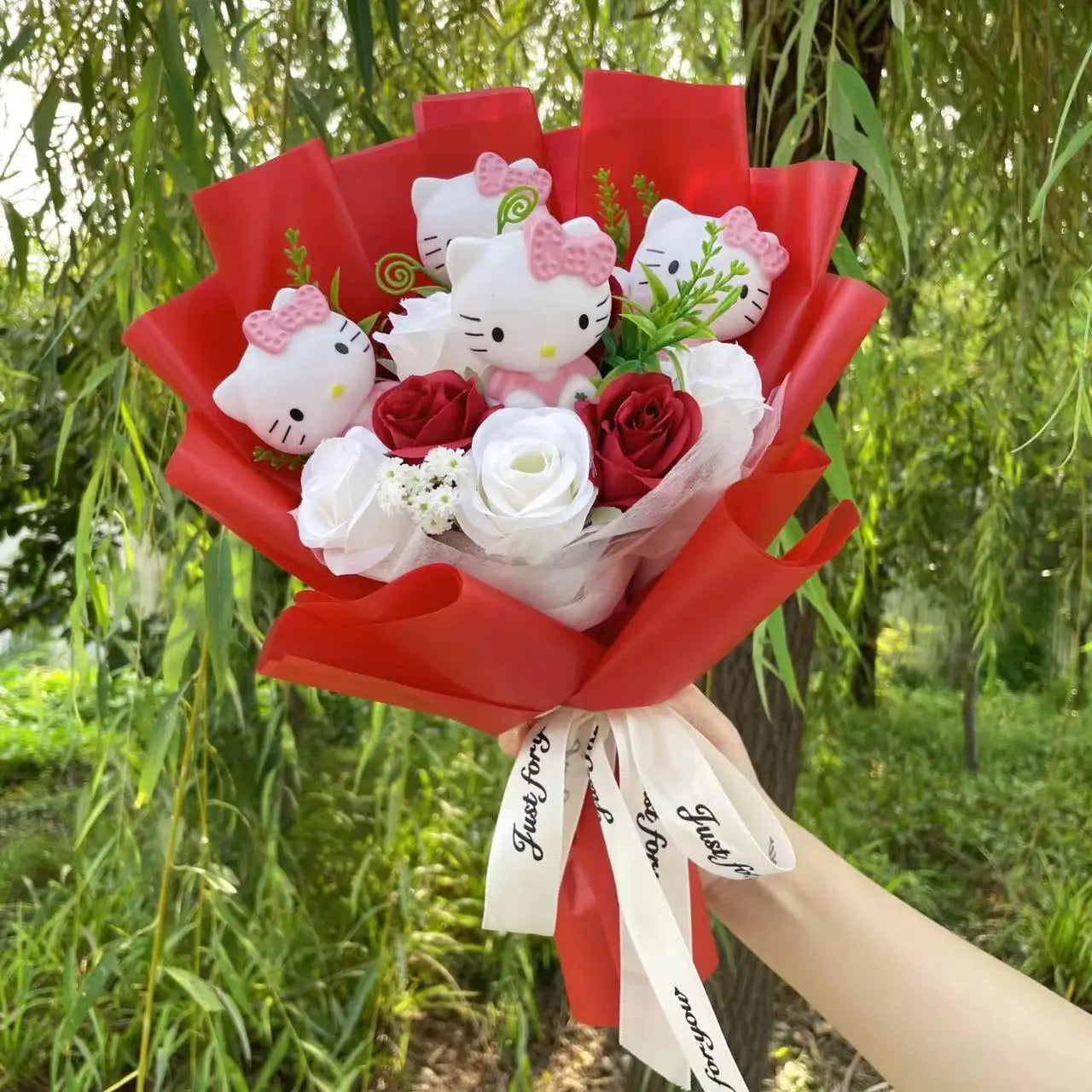 Kawaii Hello Kitty Cat Dolls With Artificial Flowers Creative Sanrio Bouquet Gifts