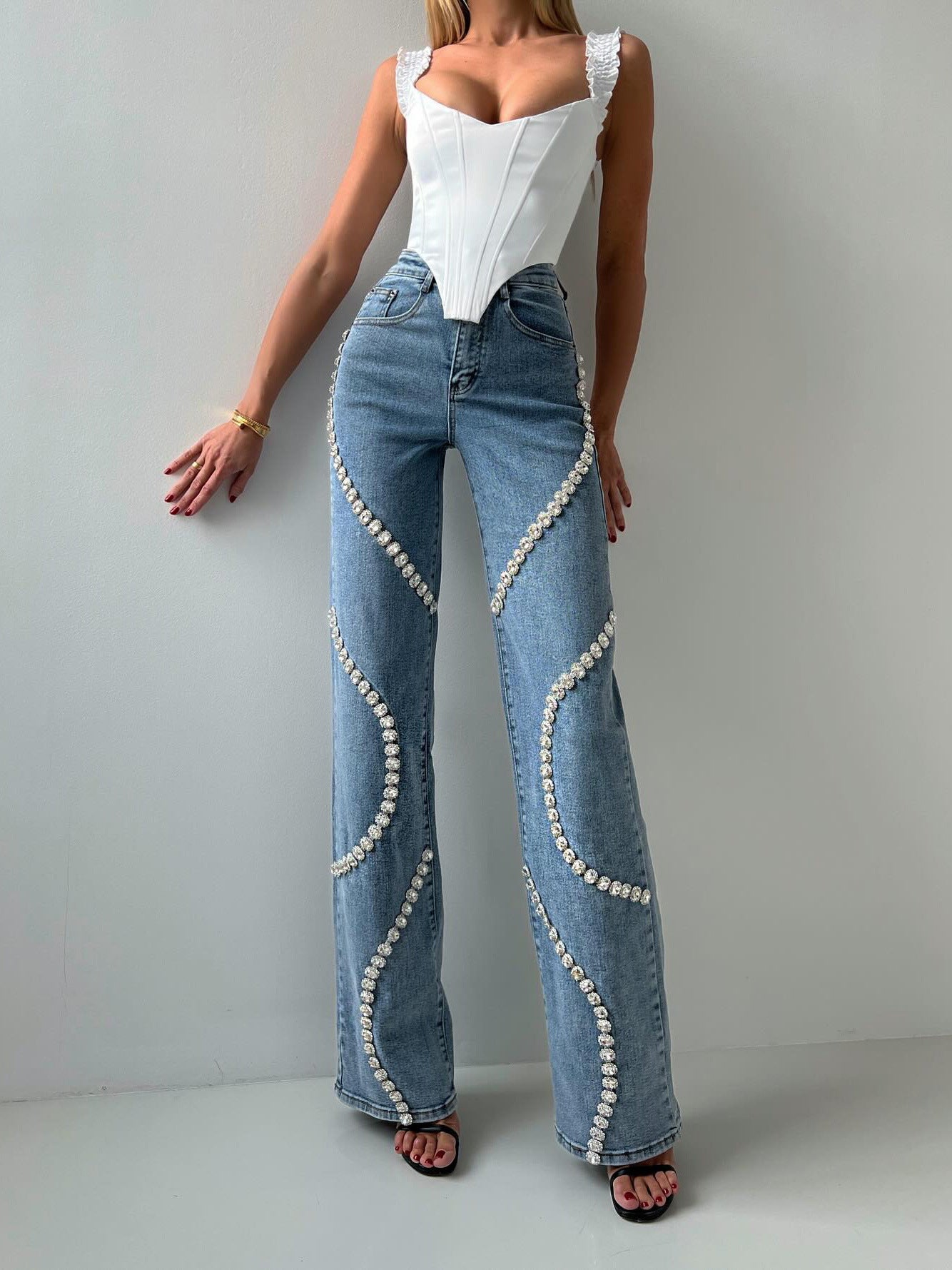 Loose Straight Leg Jeans And Fashionable Casual Pants With A Rhine Stone Denim Design