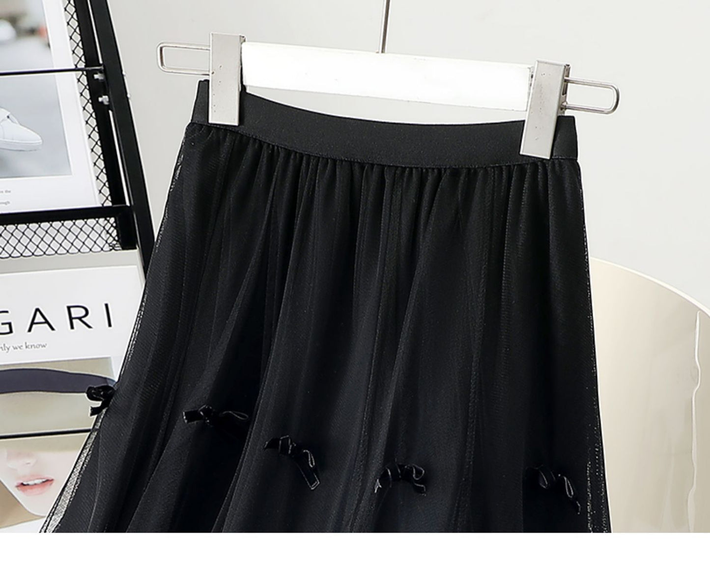 Women’s Bow Mesh Skirt Mid-length